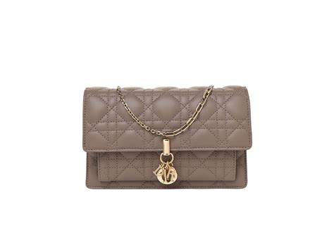 lady dior chain pouch warm taupe cannage lambskin|Lady Dior Chain Pouch Warm Taupe Cannage Lambskin.